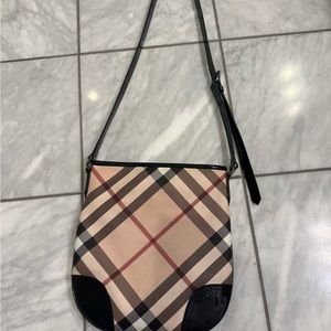 Burberry Dryden patent leather and nova check crossbody